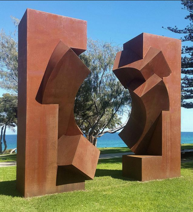 Fragmented Future, Corten steel 2015, H  5 m, SXS Cotteloe Perth AUS 2016